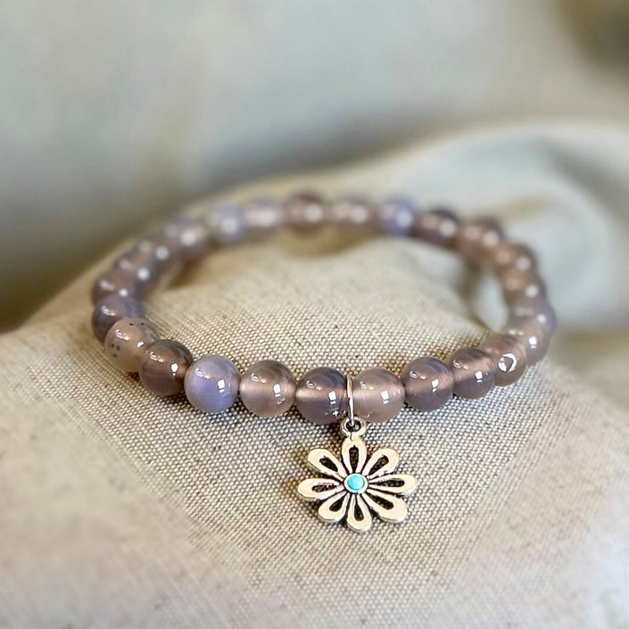 Pulsera Ágata Gris con Charm Flor 8mm