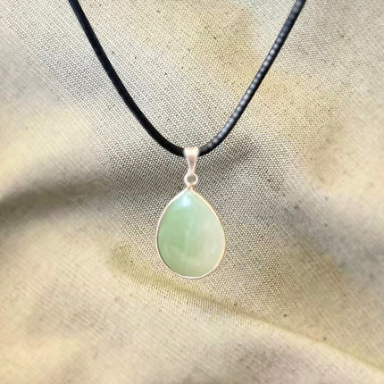 Colgante Gota Pulida  Cuarzo Verde