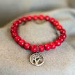Pulsera Coral Teñido con Charm Árbol de la Vida 8mm