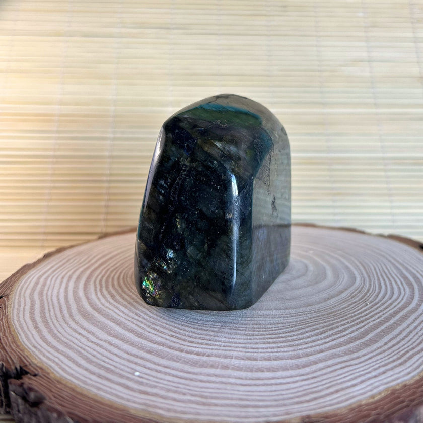 Monolito Labradorita Núcleo