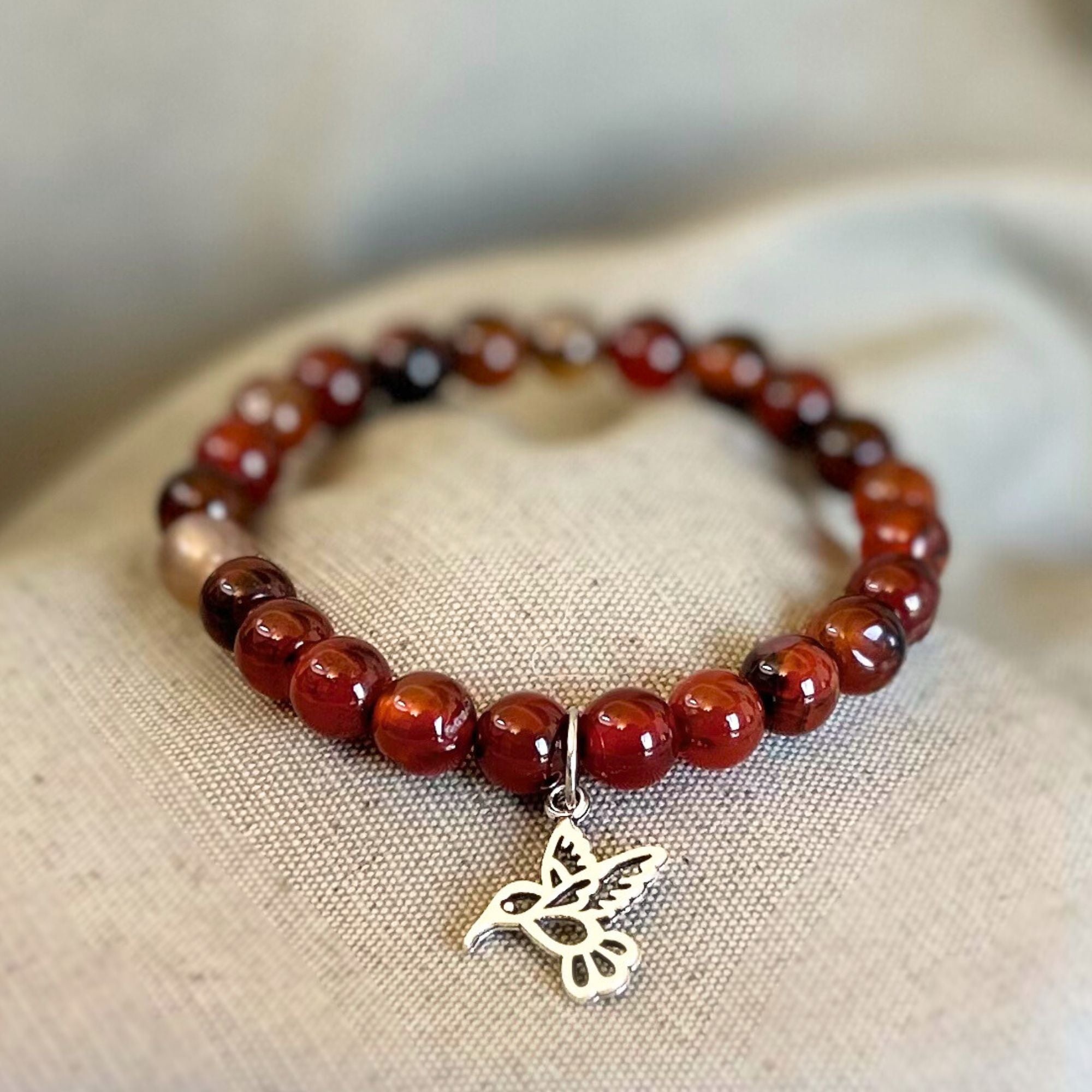 Pulsera de Agata Sueño  con Charm de Colibrí 8mm